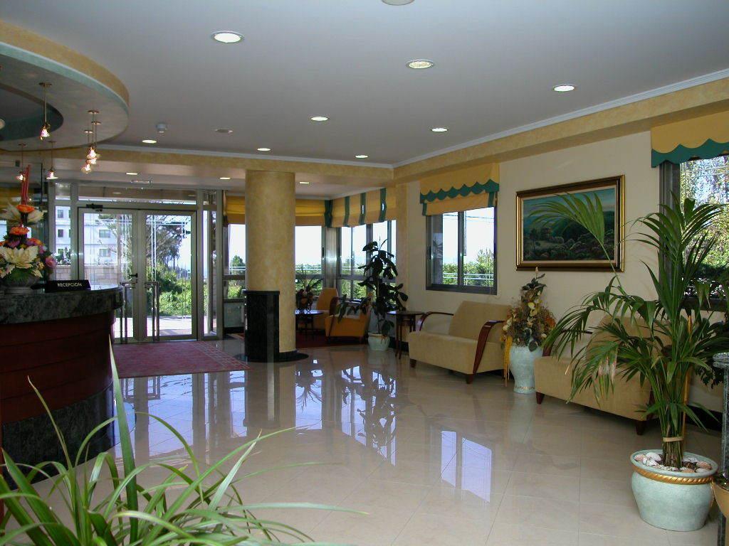 Hotel Pineiro 2 Estrellas Superior Playa de la Lanzada Exteriör bild