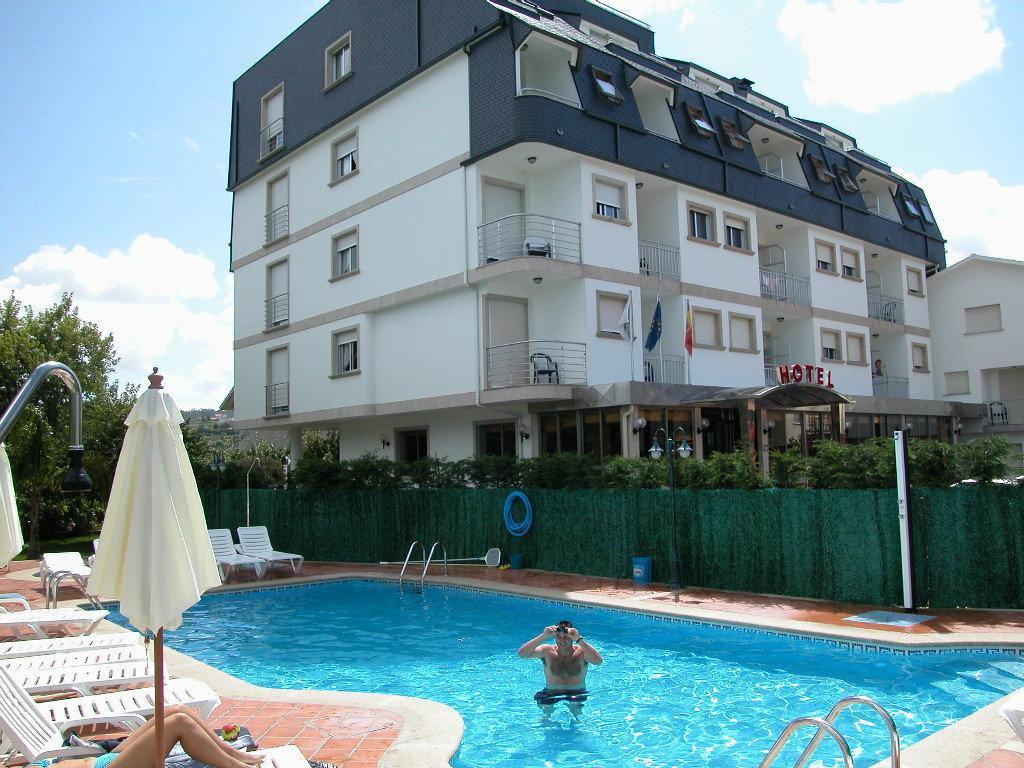 Hotel Pineiro 2 Estrellas Superior Playa de la Lanzada Exteriör bild