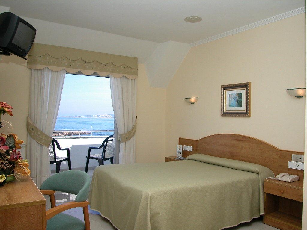 Hotel Pineiro 2 Estrellas Superior Playa de la Lanzada Exteriör bild