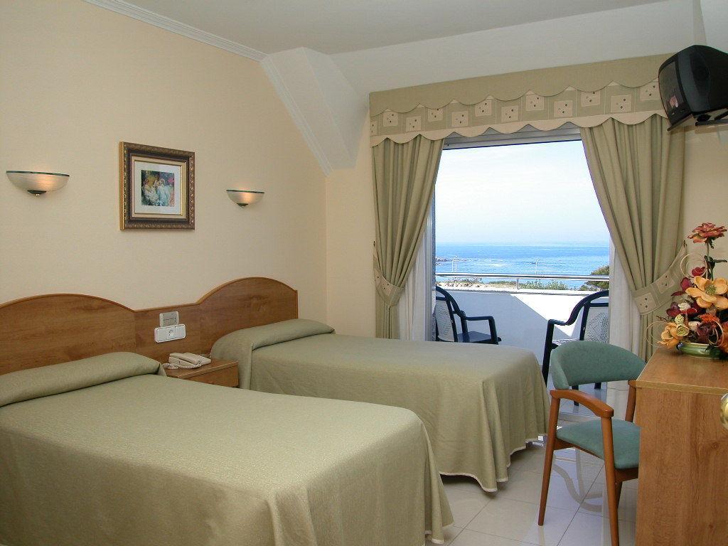 Hotel Pineiro 2 Estrellas Superior Playa de la Lanzada Exteriör bild