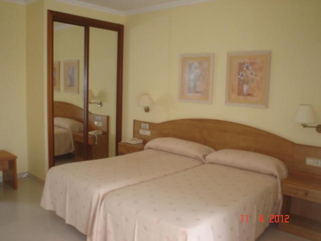 Hotel Pineiro 2 Estrellas Superior Playa de la Lanzada Exteriör bild