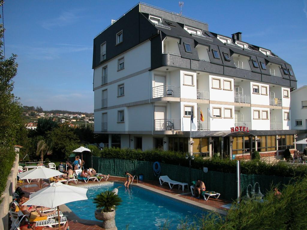 Hotel Pineiro 2 Estrellas Superior Playa de la Lanzada Exteriör bild